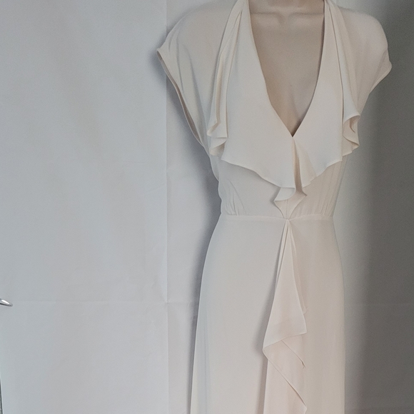 New BCBG MAXAZRIA  Ruffle Cascade V-Neck Front Slit Gown MSRP $298 Col GARDENIA - Picture 4 of 7